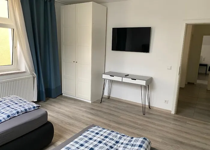 Modern 2 4 Beds Essen